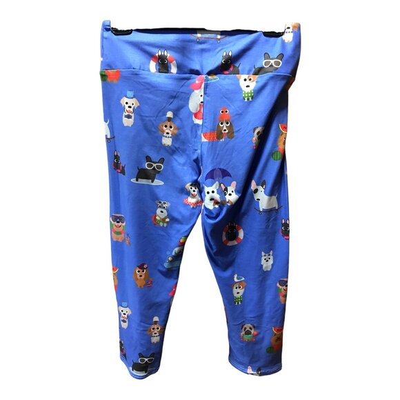 Beautifully Perwinkle Capri Style Leggings with Beach Dogs - Picture 2 of 3